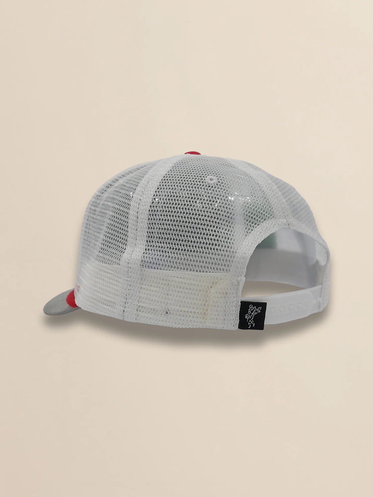 2 Tone Mesh Back Vintage Twill Flag Label Trucker Cap - Image 3
