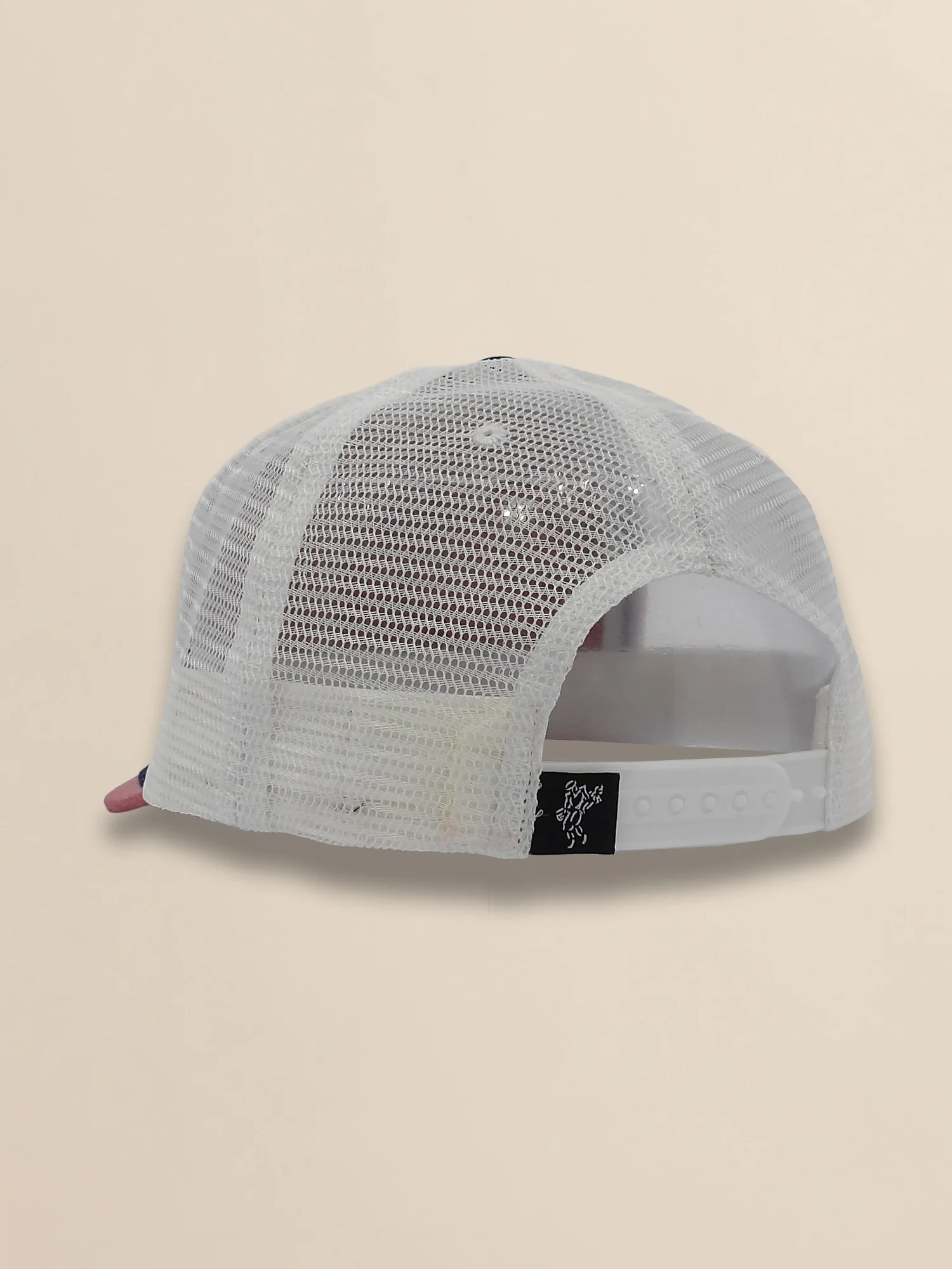 2 Tone Mesh Back Vintage Twill Flag Label Trucker Cap - Image 3