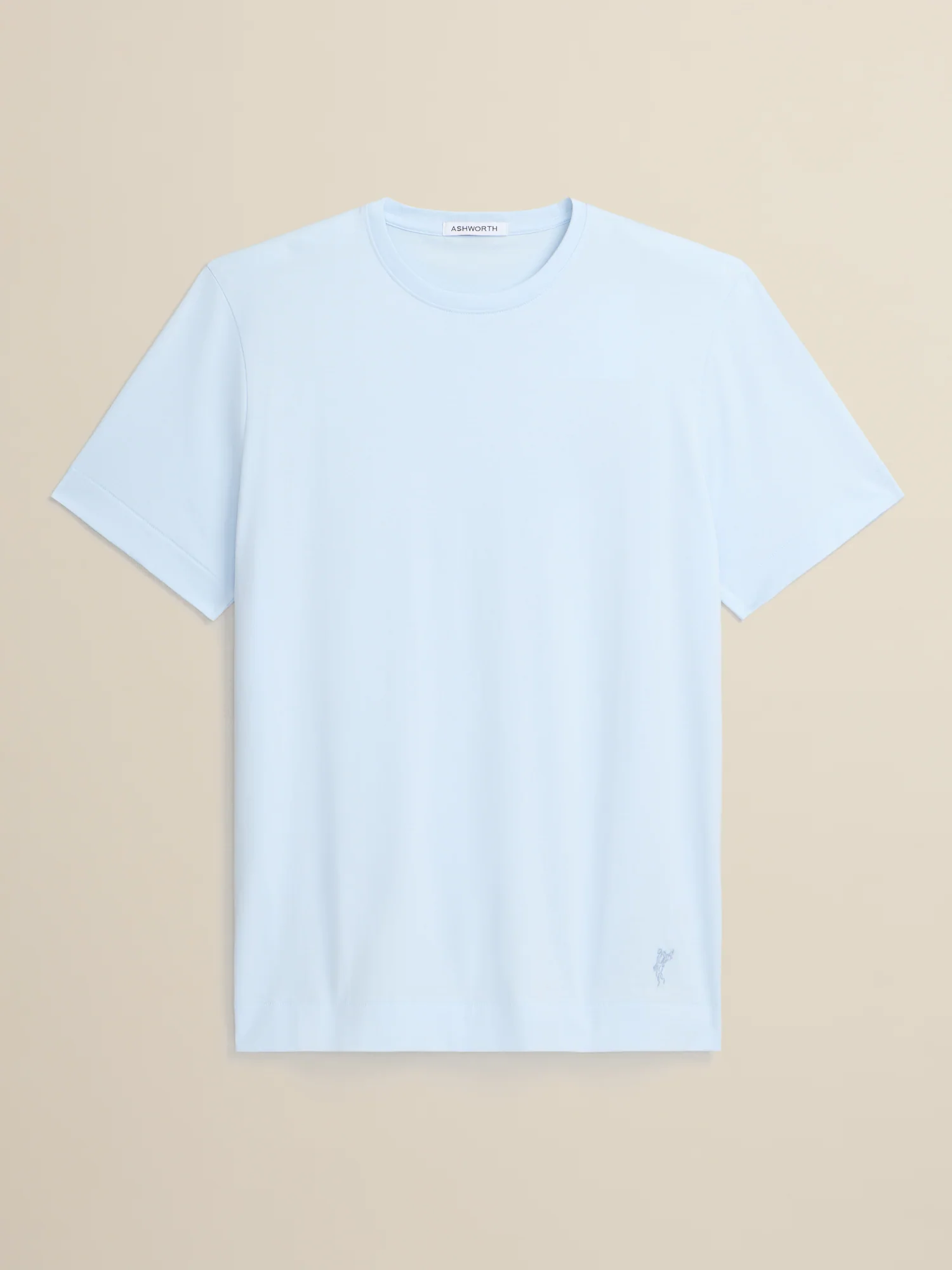 Dylan Tee