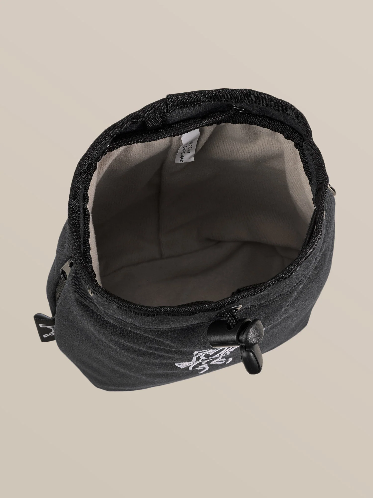 Rangefinder Pouch - Image 2