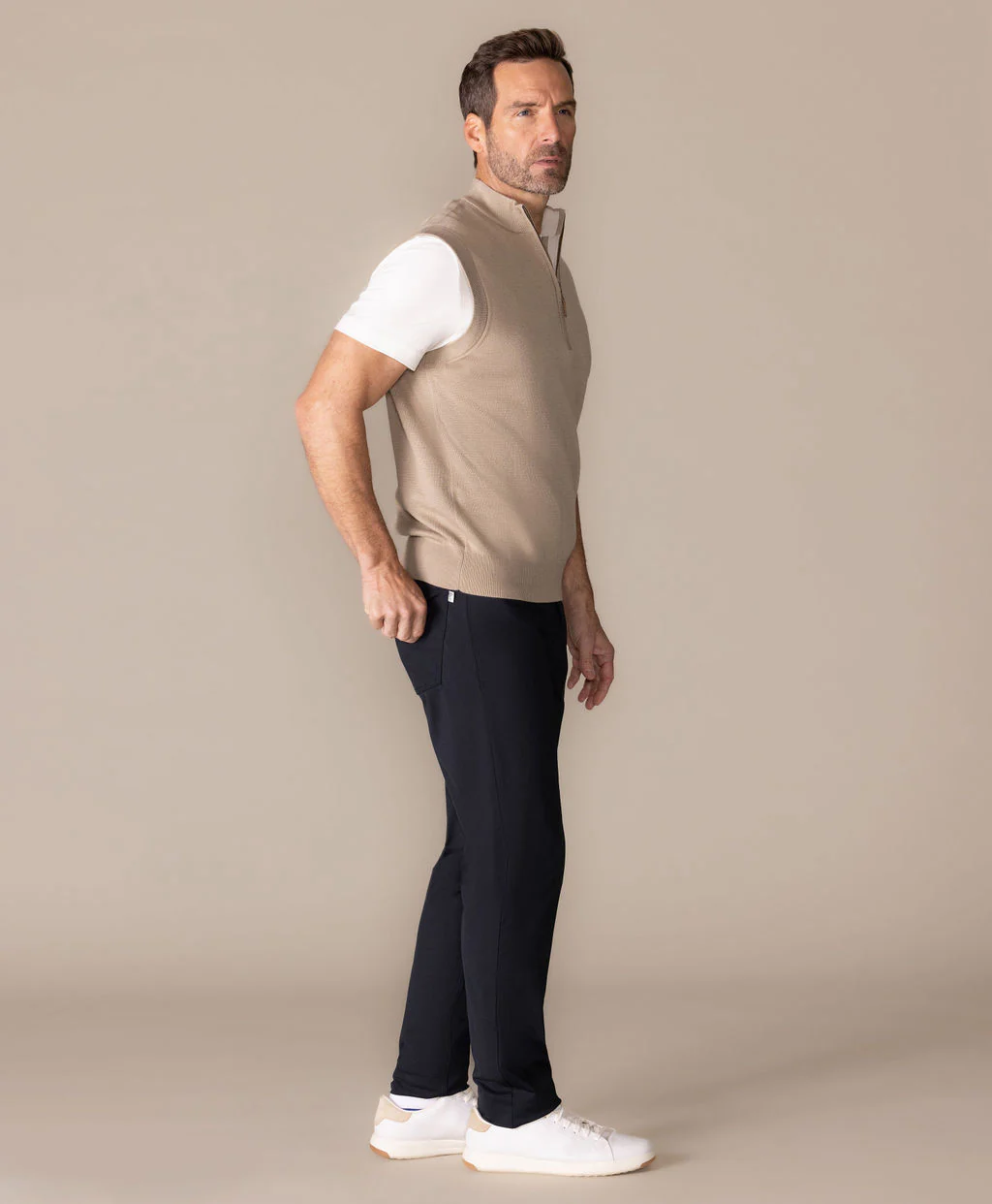 Stormy 1/4 Zip Vest - Image 4